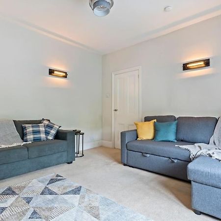 The Old Post Office 5 Mins Drive To Alton Towers Villa Ngoại thất bức ảnh
