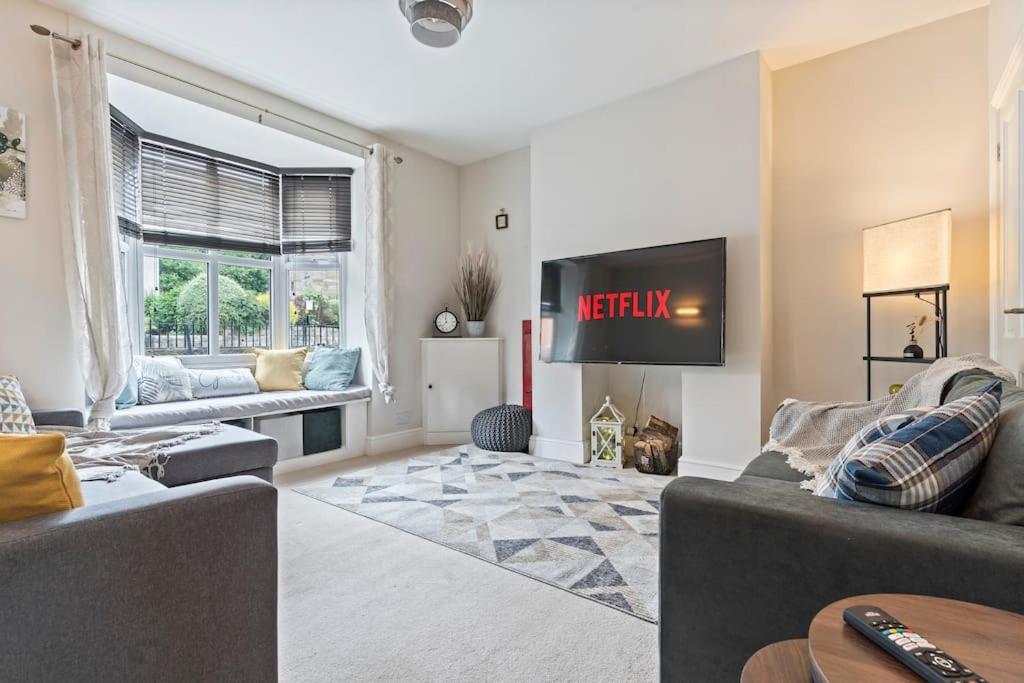 The Old Post Office 5 Mins Drive To Alton Towers Villa Ngoại thất bức ảnh